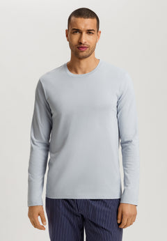 LIVING T-Shirt
